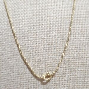 Elegant Gold Knot Necklace
